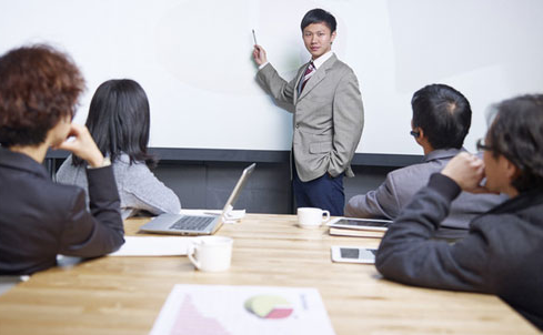 济宁新励成口才培训学校